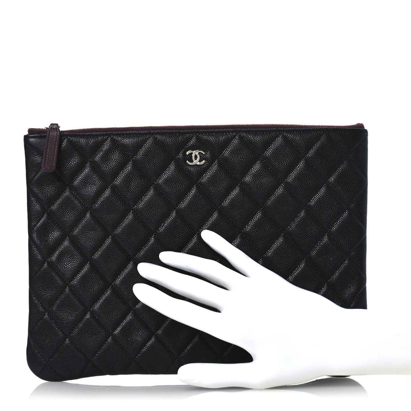 Caviar Quilted Medium Cosmetic Case Black