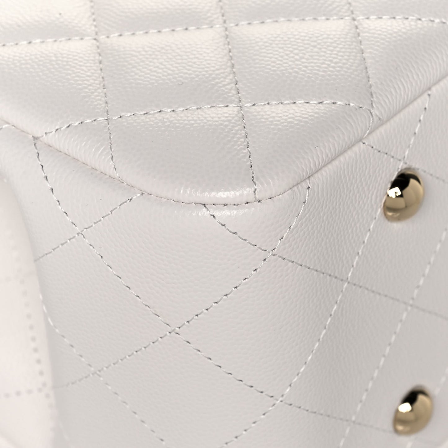 Caviar Quilted Large Classic Shopping Tote White
