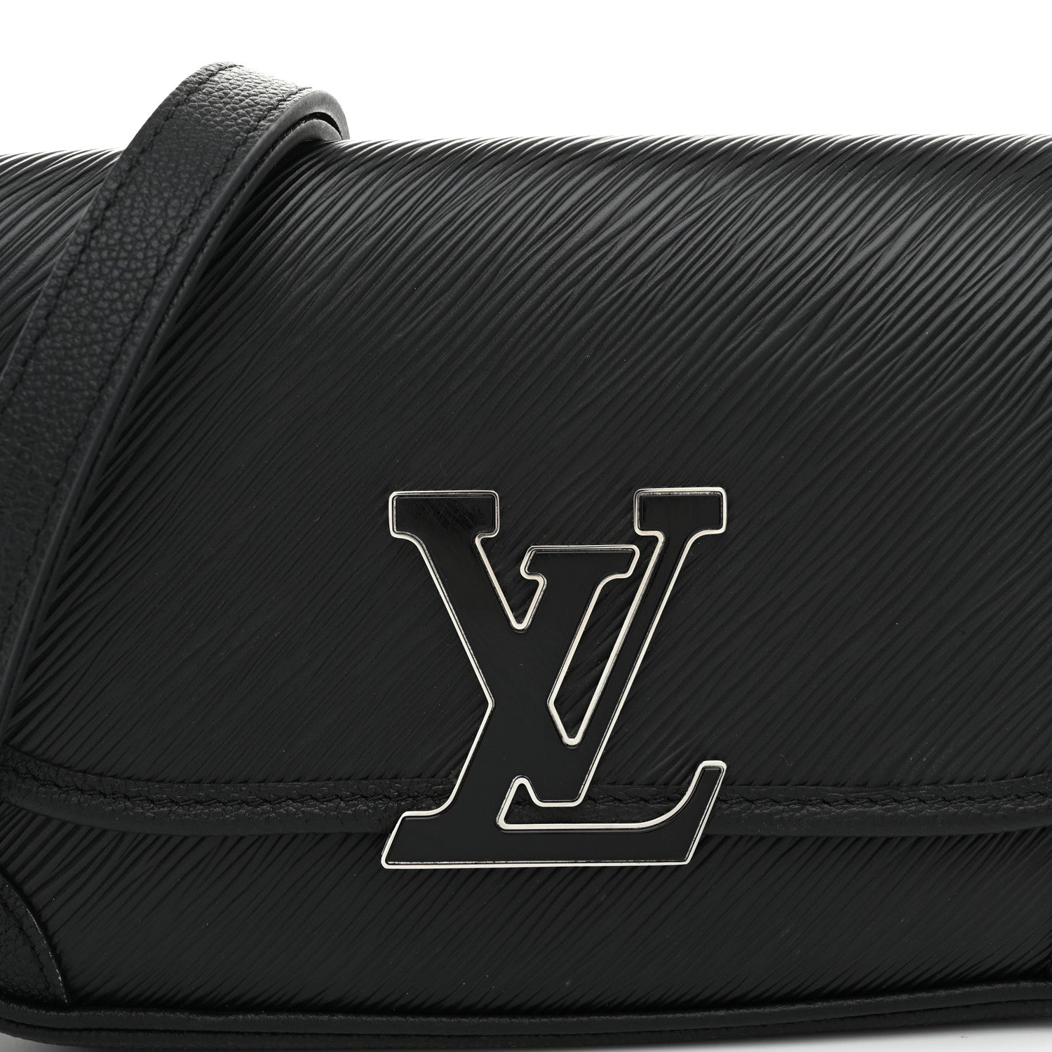 Louis Vuitton Epi Buci Crossbody Black 7 of 9
