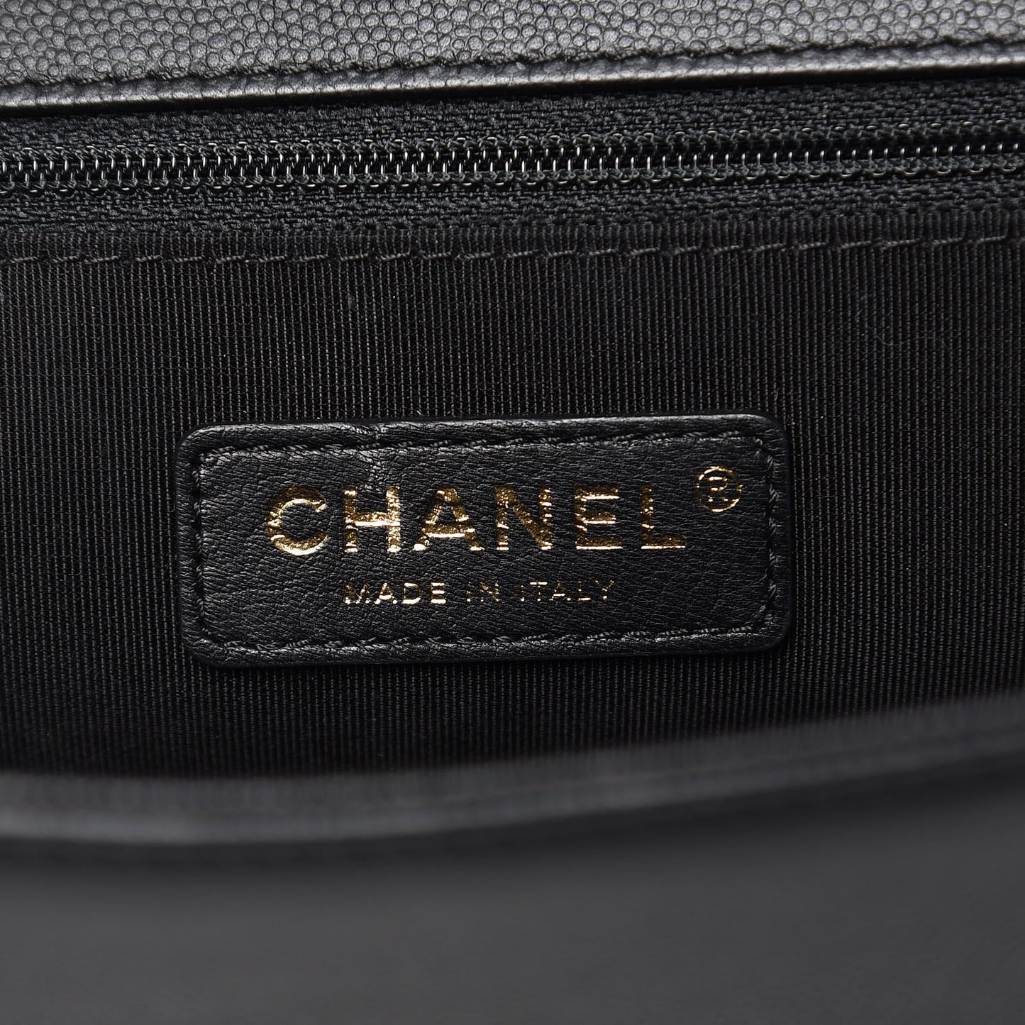 Caviar Quilted New Medium Boy Flap Black