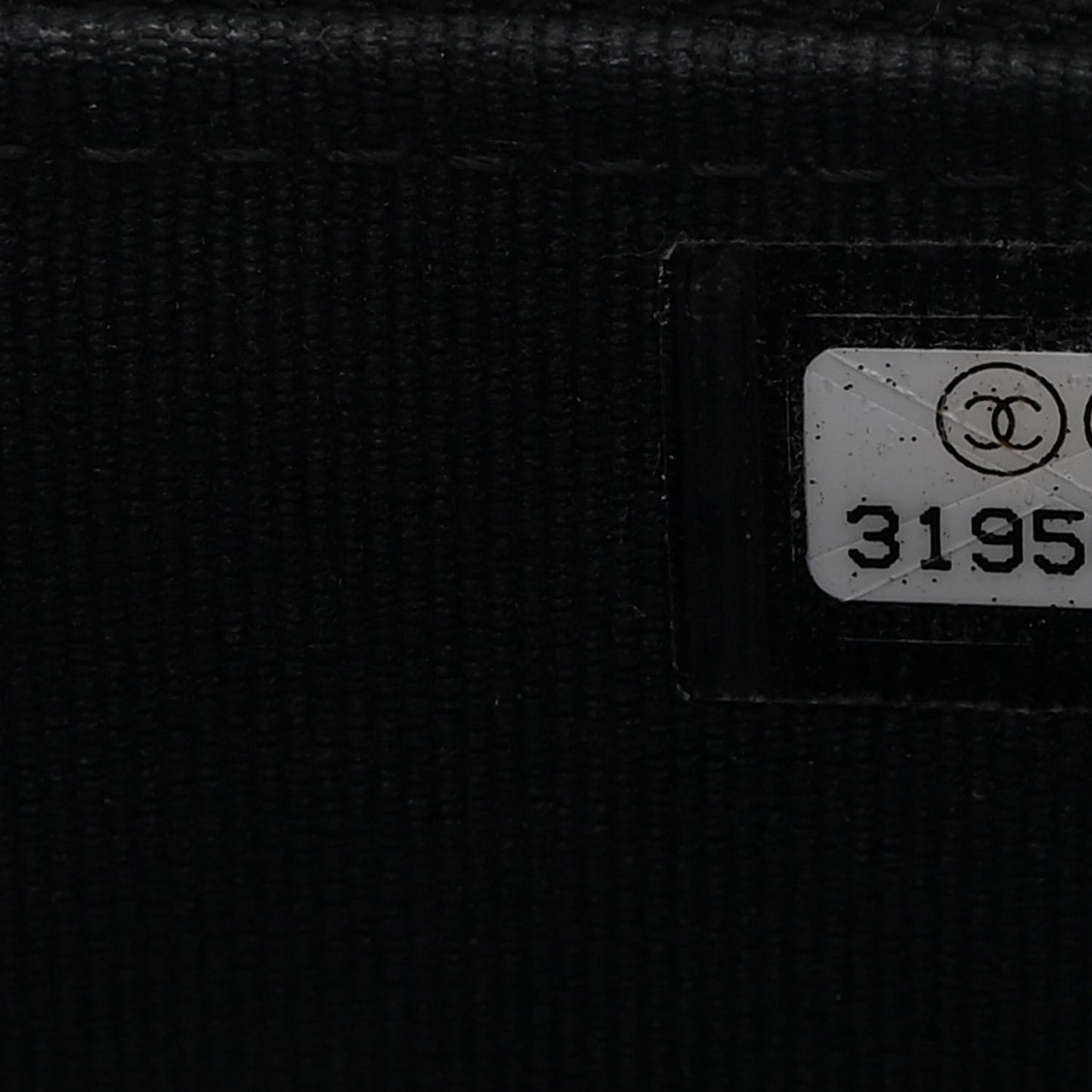 Lambskin Quilted Small Top Handle Vanity Case With Chain Black