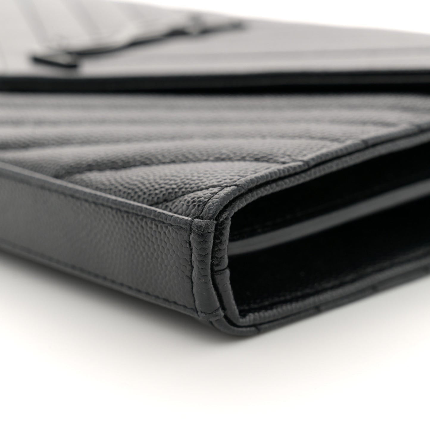 Grain De Poudre Matelasse Chevron Monogram Monochrome Chain Wallet Black