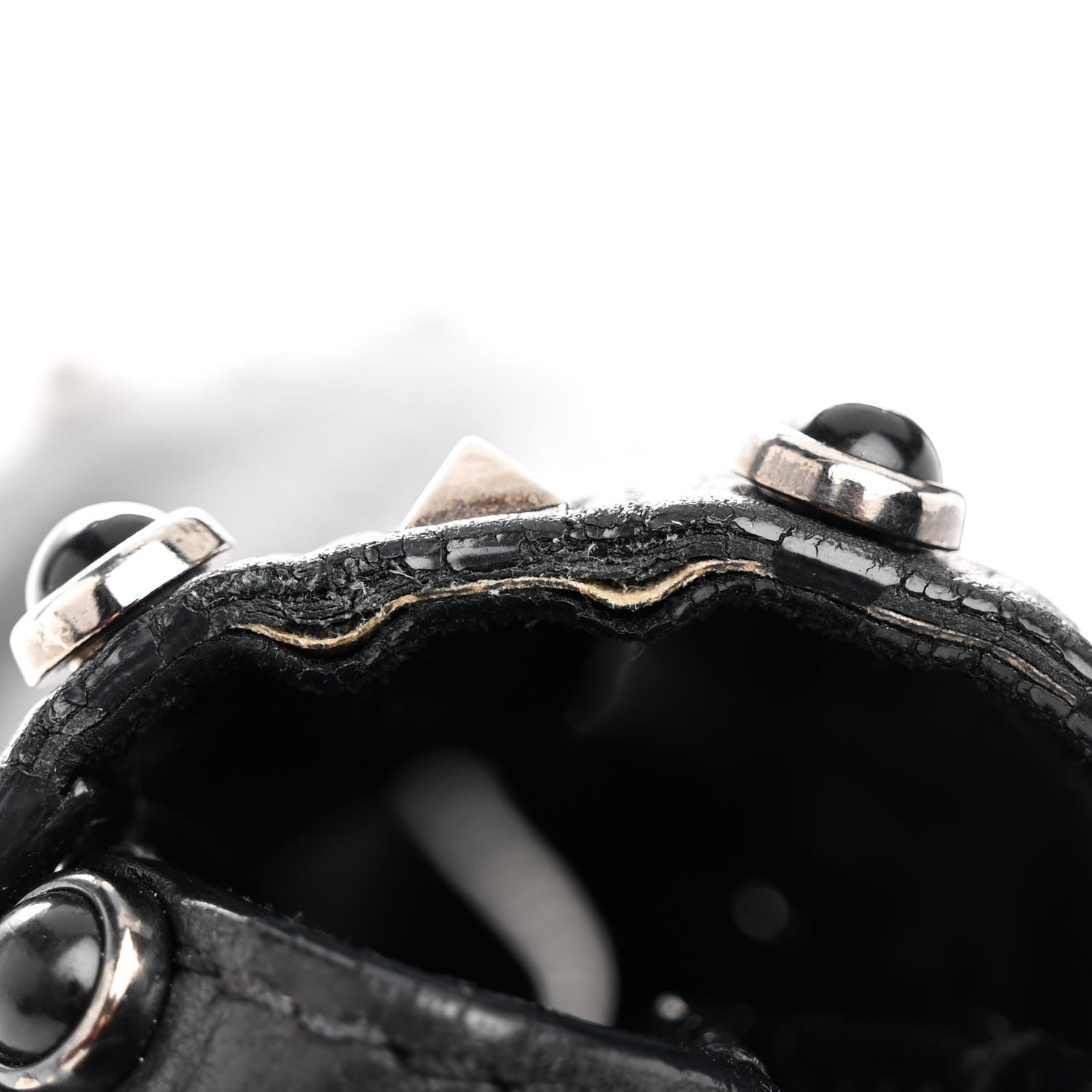 Valentino Garavani Pebbled Calfskin Onyx Medium Rockstud Rolling Flap Saddle Bag Black 10 of 14