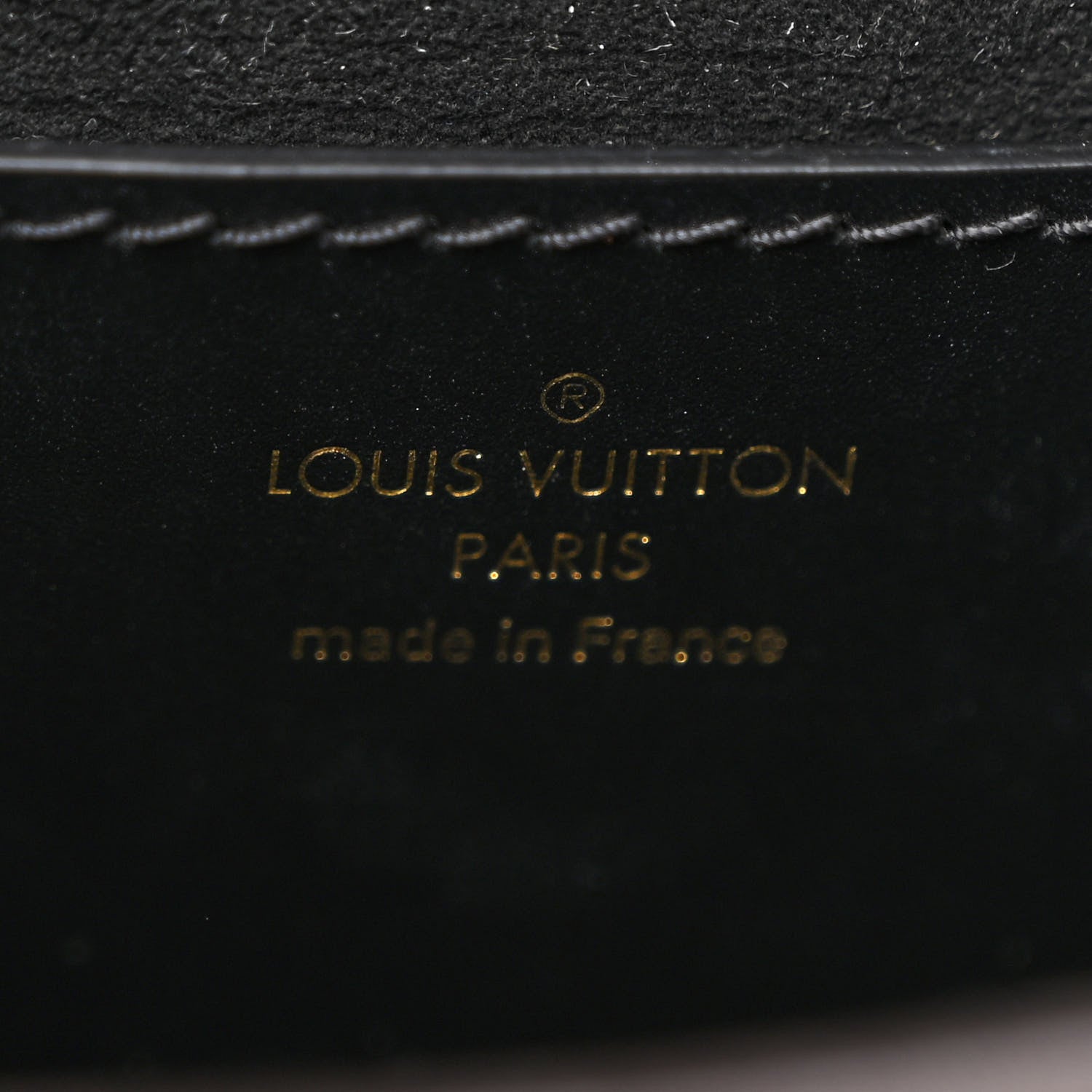 Louis Vuitton Reverse Monogram Tilsitt 6 of 9