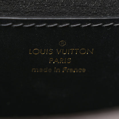 Louis Vuitton Reverse Monogram Tilsitt 6 of 9