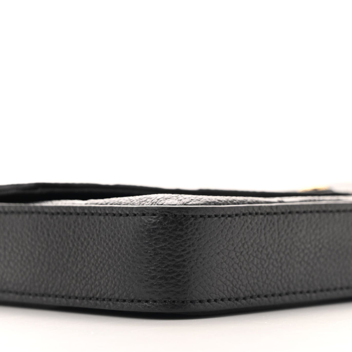 Empreinte Pochette Felicie Chain Wallet Black