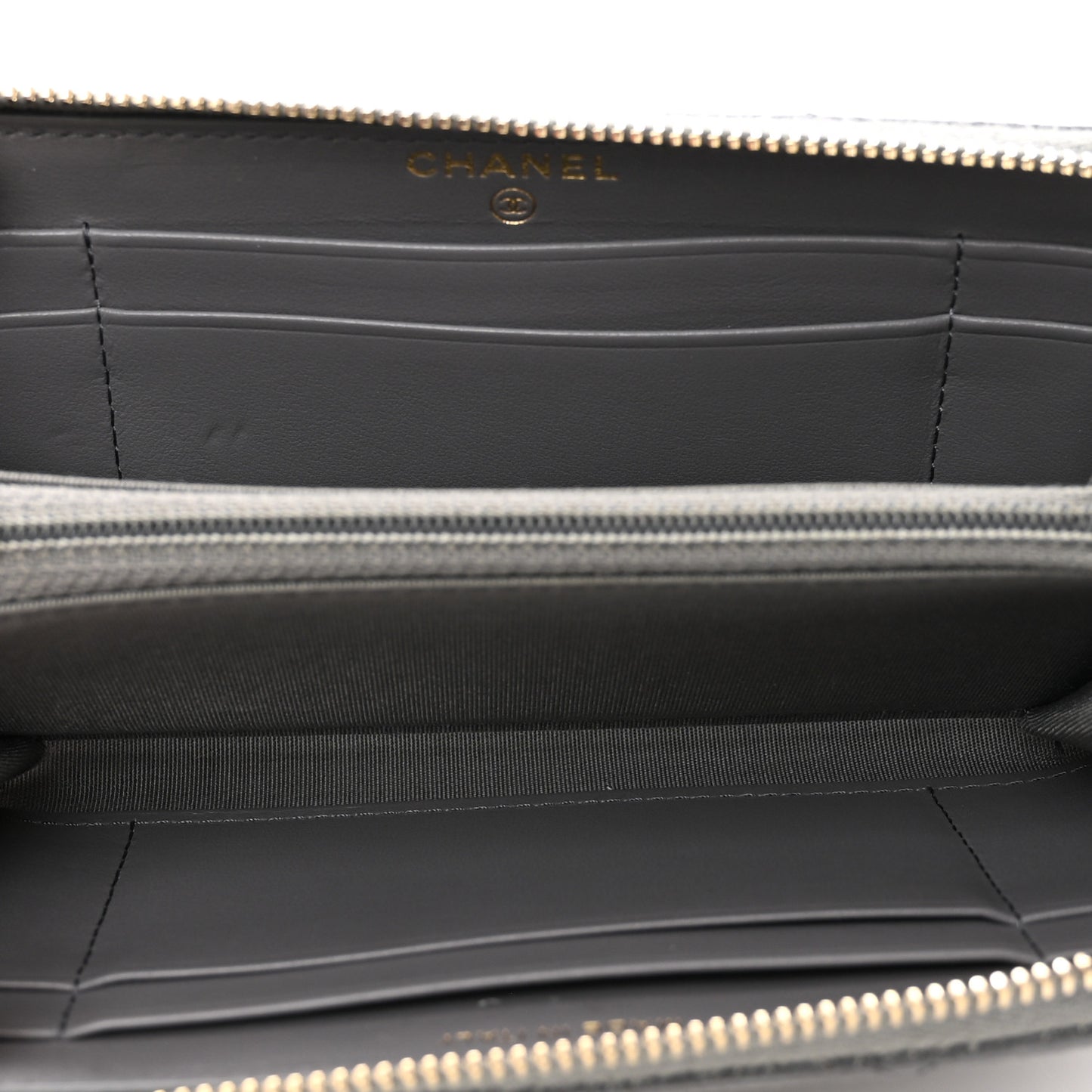Caviar Quilted Small French New Wave Zip Around Wallet Grey