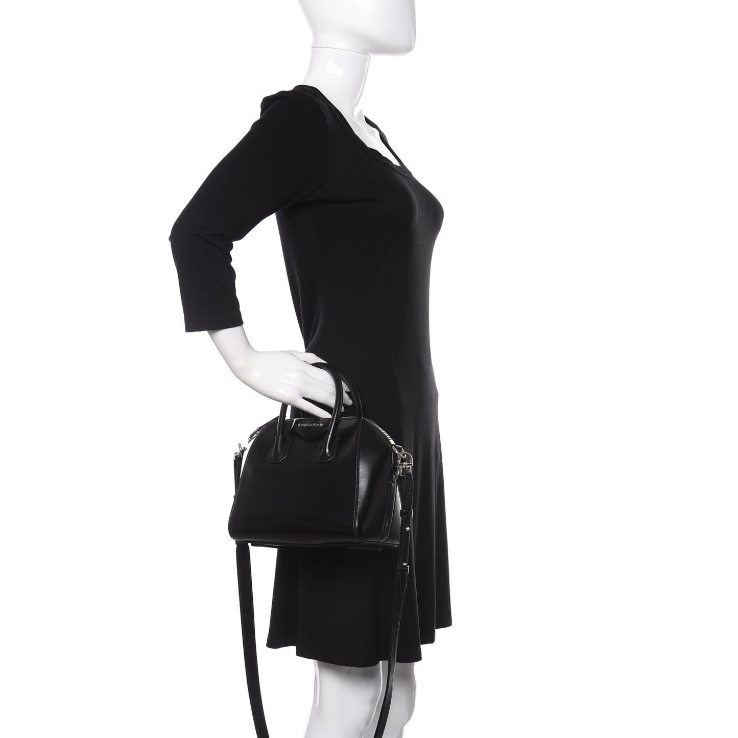Shiny Lord Calfskin Mini Antigona Black