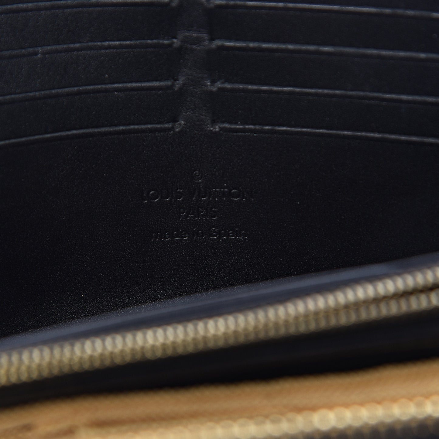 Suhali Zippy Wallet Black