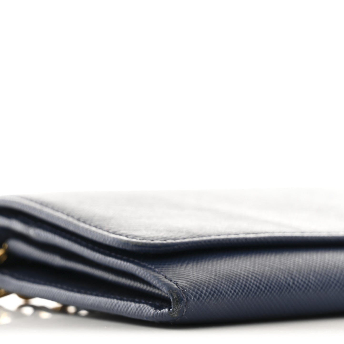Saffiano Metal Oro Chain Wallet Bleuette