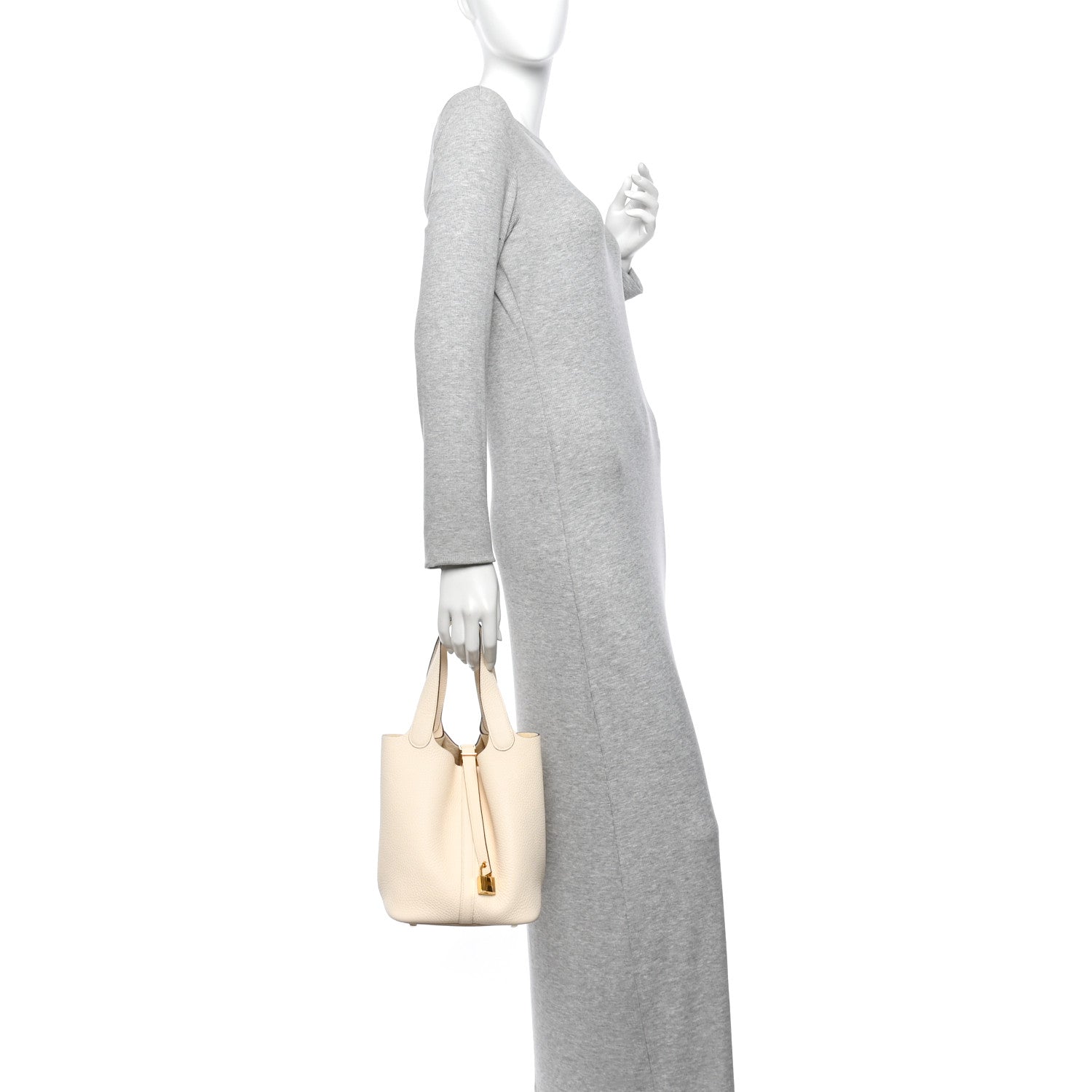Hermes Taurillon Clemence Picotin Lock 22 MM Nata 2 of 11
