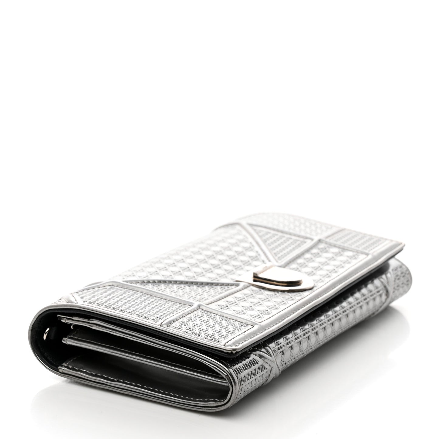 Metallic Patent Micro-Cannage Diorama Croisiere Chain Wallet Silver