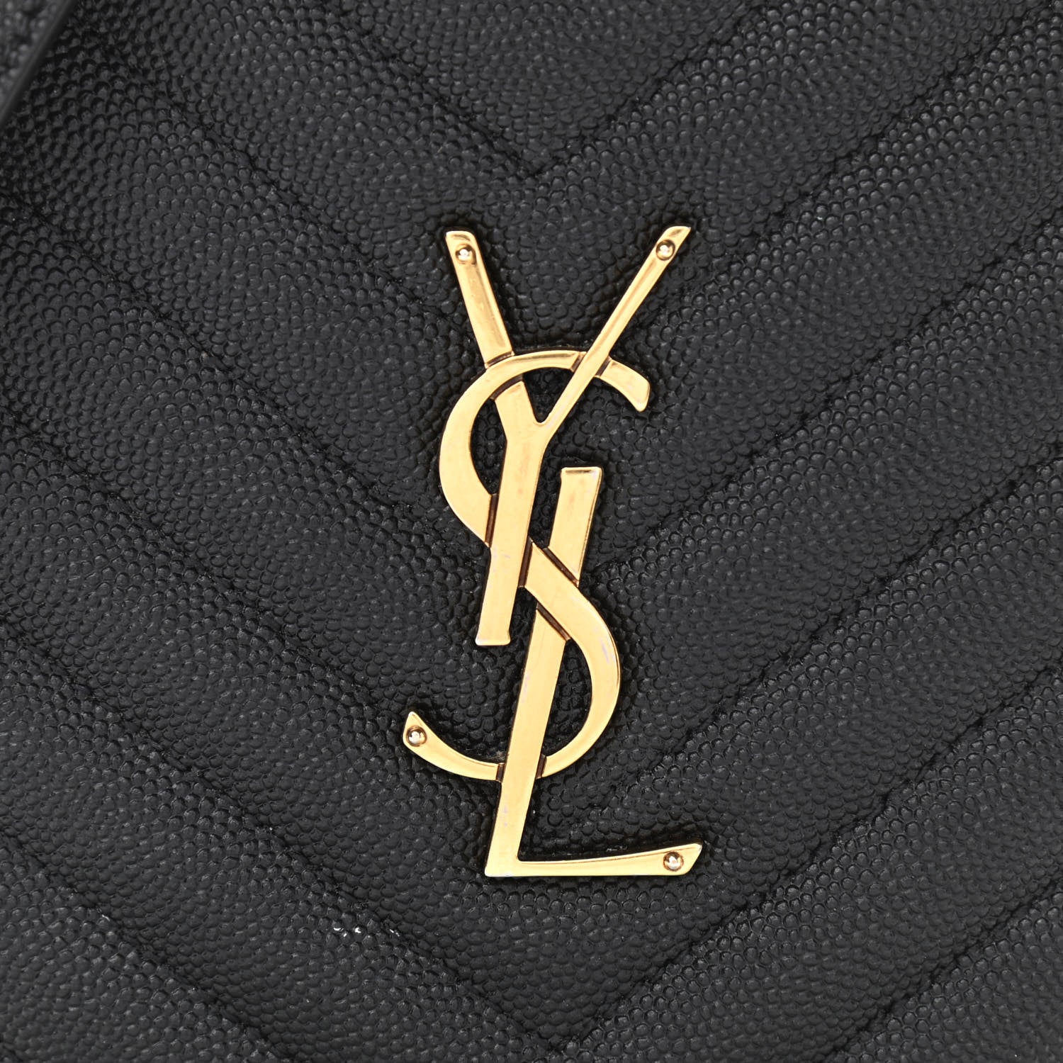Saint Laurent Grain De Poudre Matelasse Chevron Quilted Round Vinyle Camera Bag Black 8 of 12