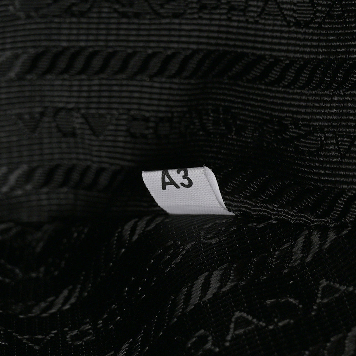 Jacquard Calfskin Triangolo Symbole Embroidered Mini Triangle Double Bag Black Ciliegia
