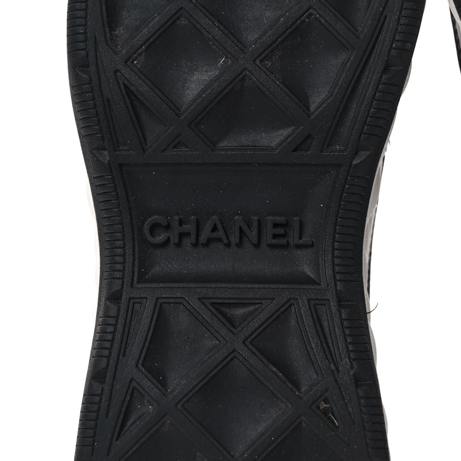 Chanel Velvet Calfskin Mixed Fibers CC Sneakers 36 Black 7 of 9
