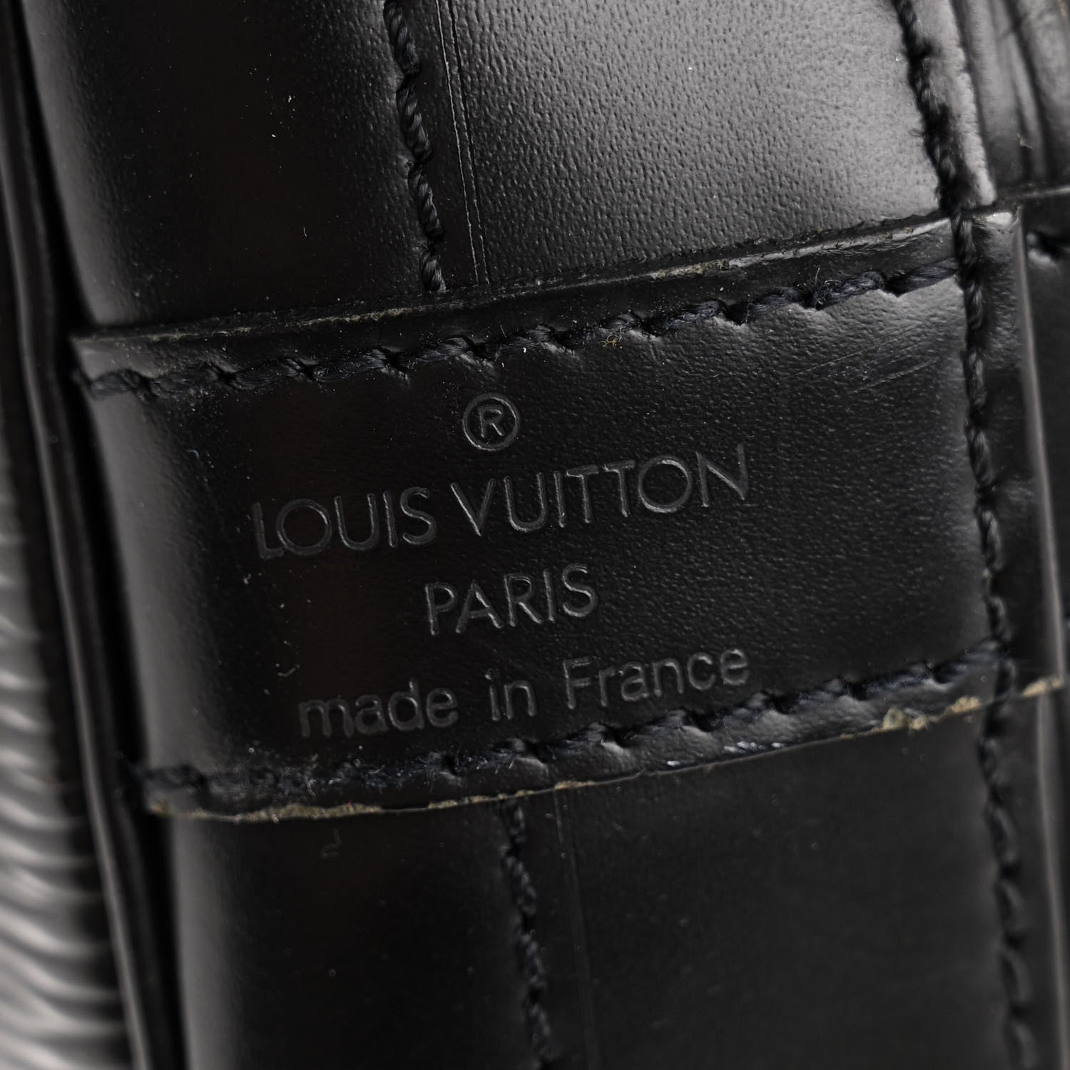 Louis Vuitton Epi Noe Black 6 of 11