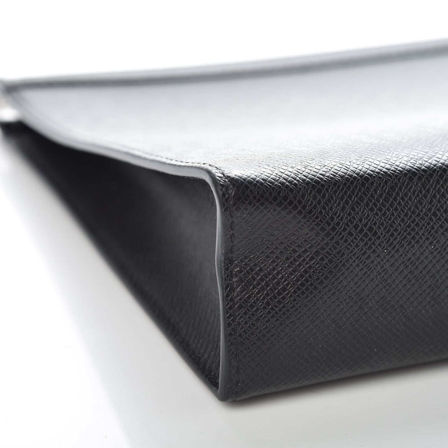 Taiga Pochette Voyage MM Black