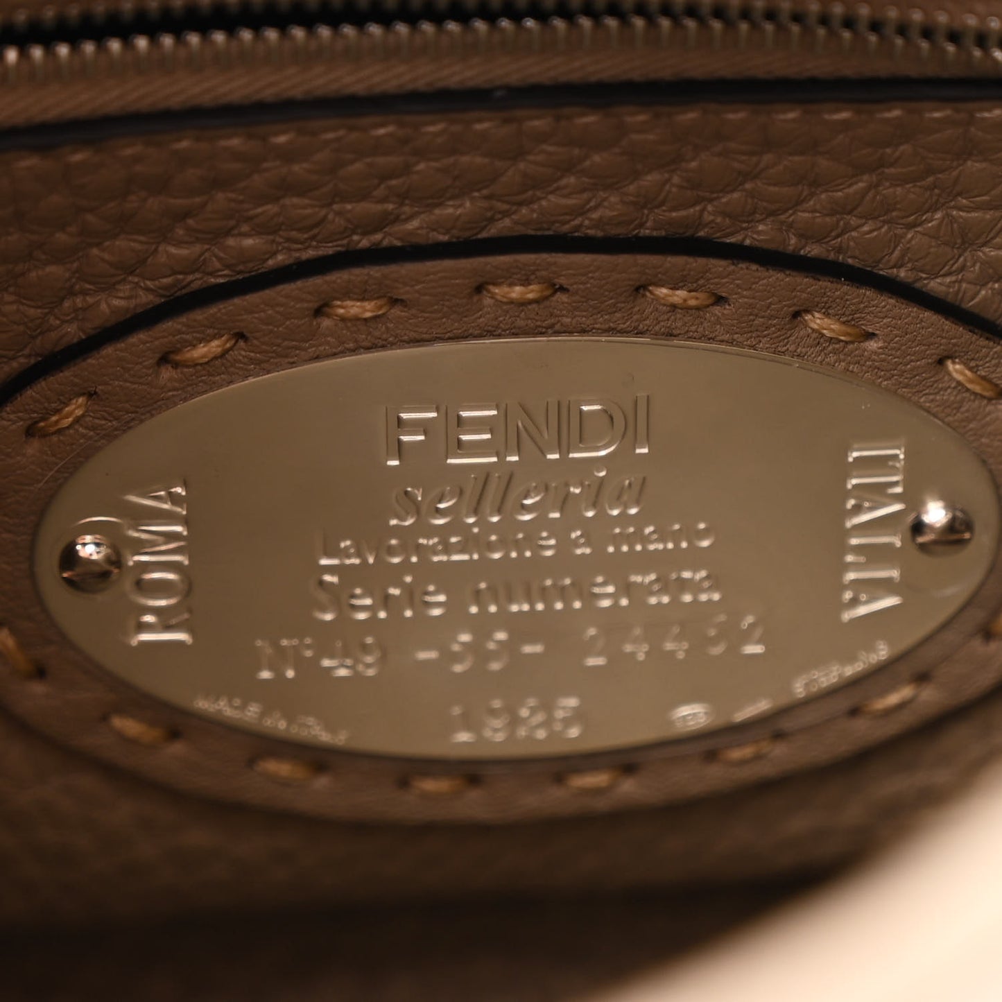 Cuoio Romano Snakeskin Selleria Mini Peekaboo Iconic Satchel Roccia Corda