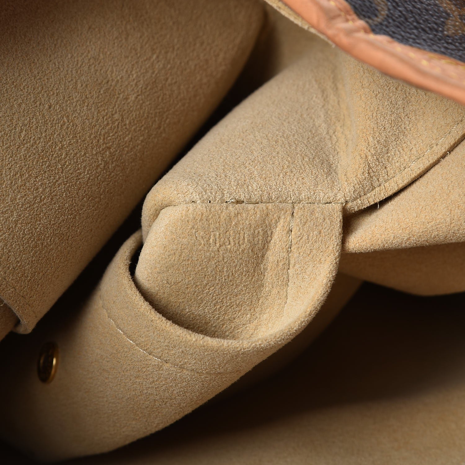 Louis Vuitton Monogram Galliera PM 7 of 15