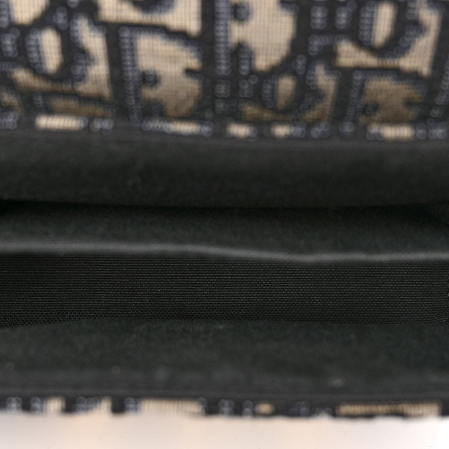 Oblique 30 Montaigne Box Bag Blue