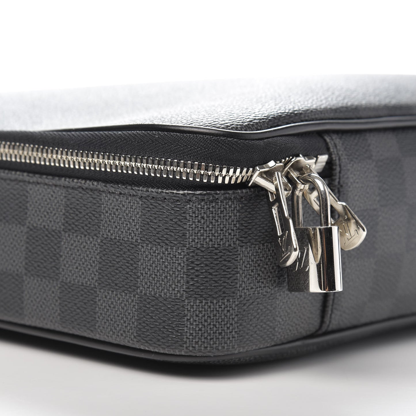 Damier Graphite Steeve