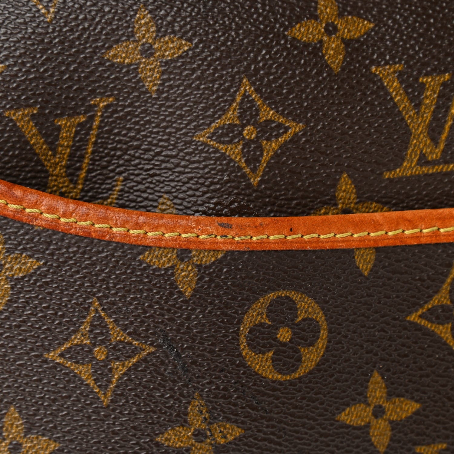 Louis Vuitton Monogram Deauville 14 of 18