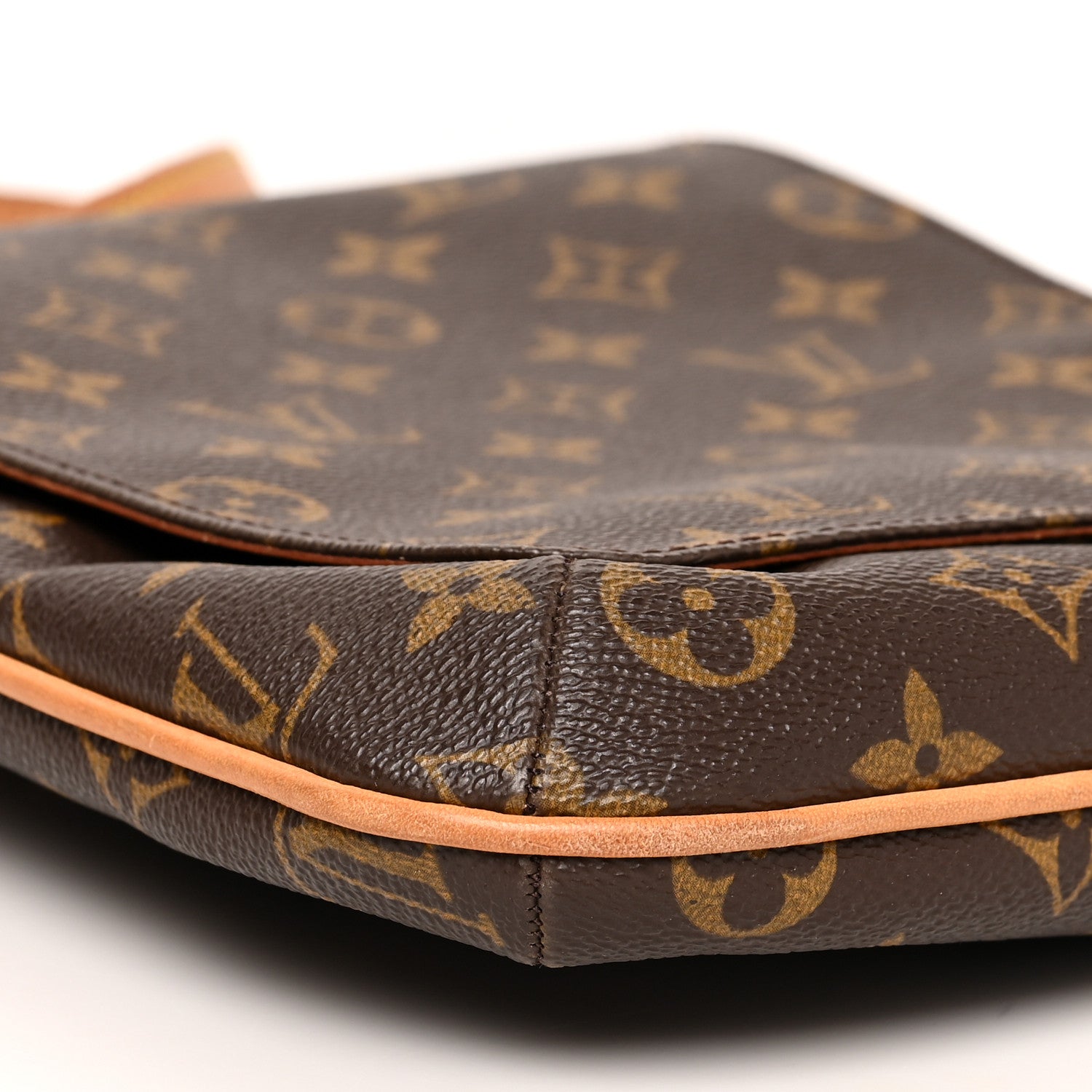Louis Vuitton Monogram Musette Salsa 8 of 10