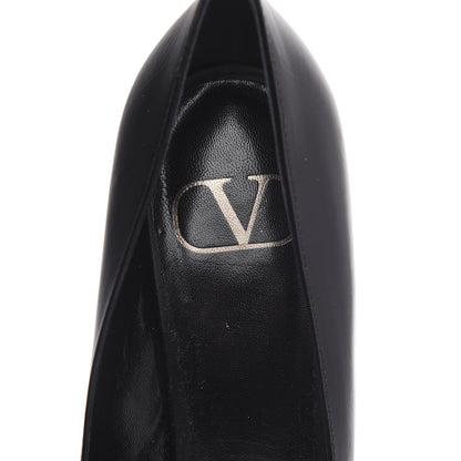Valentino Garavani Calfskin Vlogo Signature 80mm Pumps 37.5 Black 6 of 8