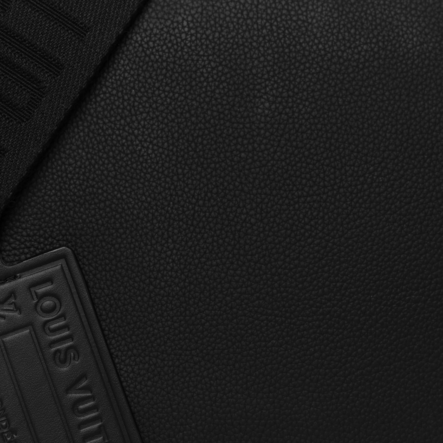 Louis Vuitton Calfskin Aerogram Messenger Black 11 of 15