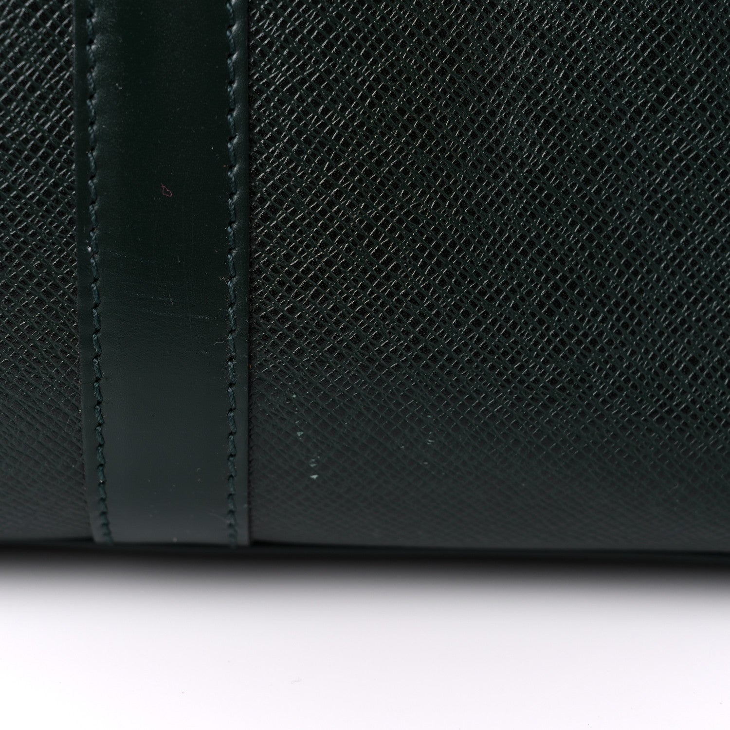 Louis Vuitton Taiga Kendall GM Epicea 18 of 21