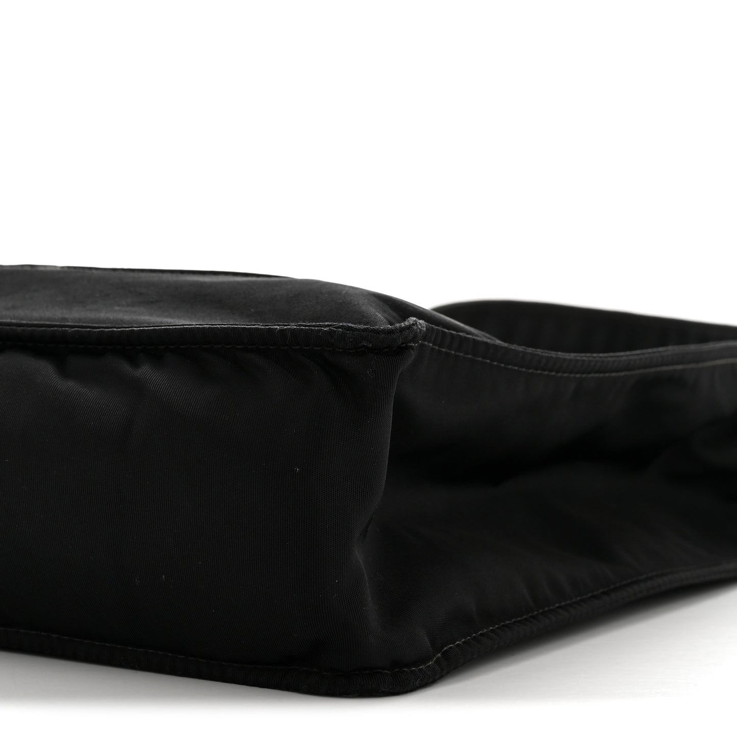 Nylon Button CC Tote Black