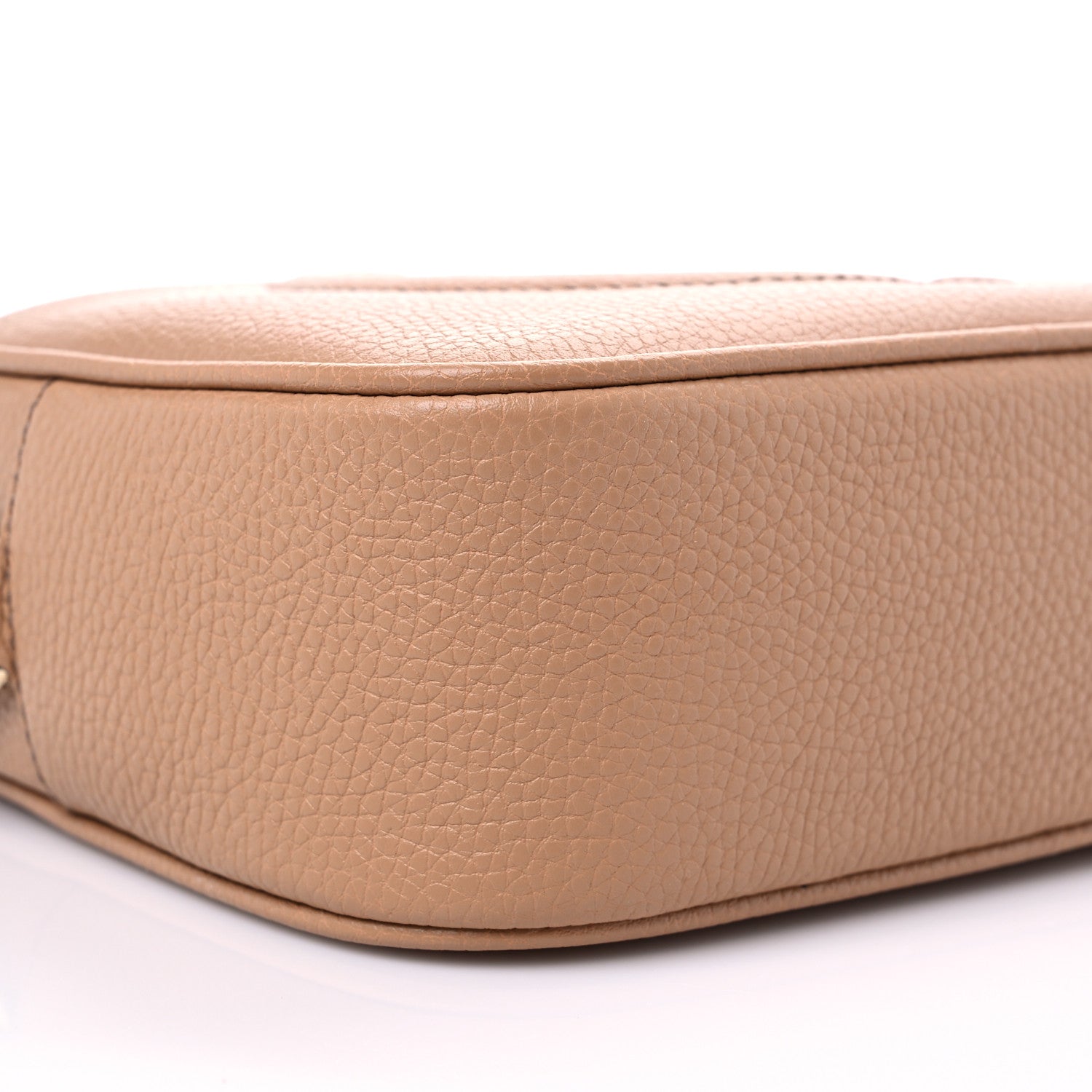 Gucci Pebbled Calfskin Small Soho Disco Bag Camelia 7 of 9