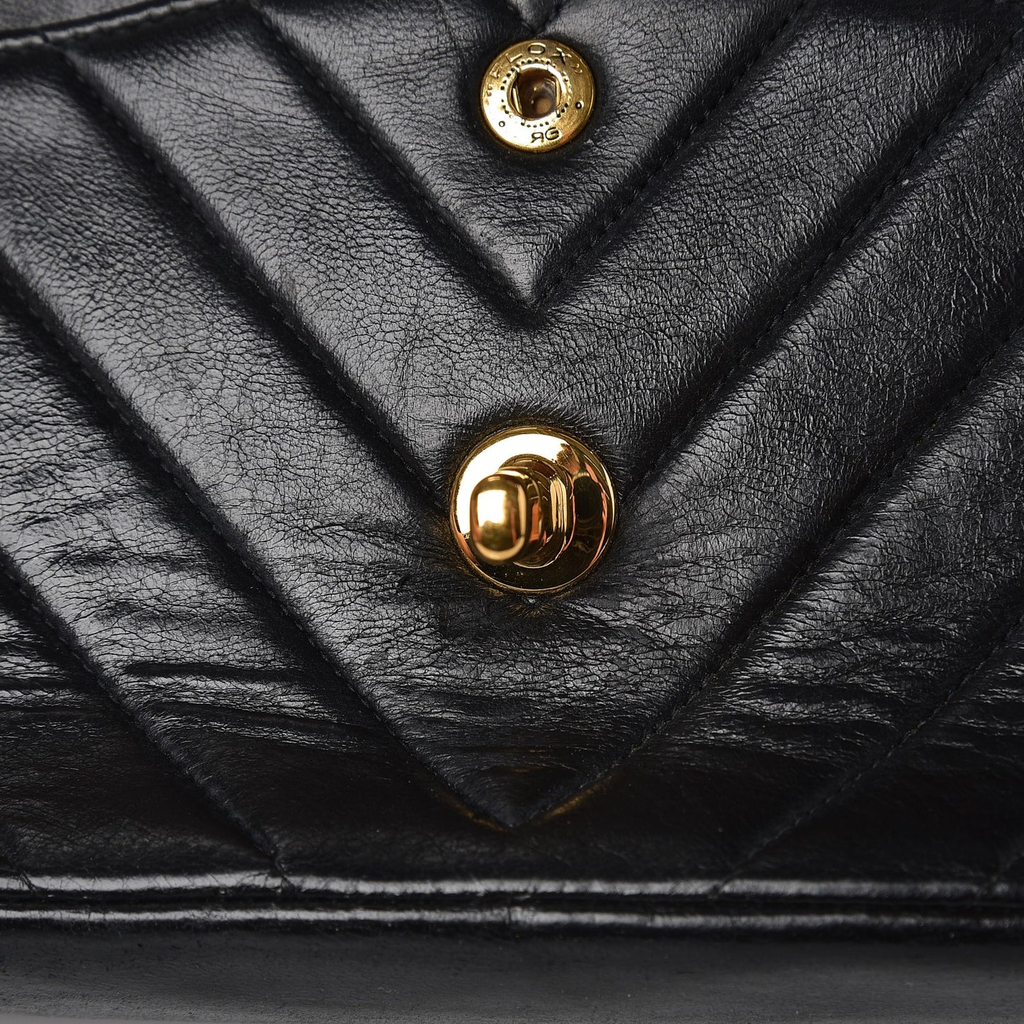 Lambskin Chevron Quilted Medium Double Flap Black