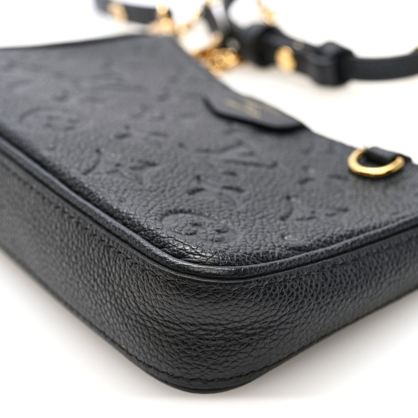 Empreinte Easy Pouch On Strap Black