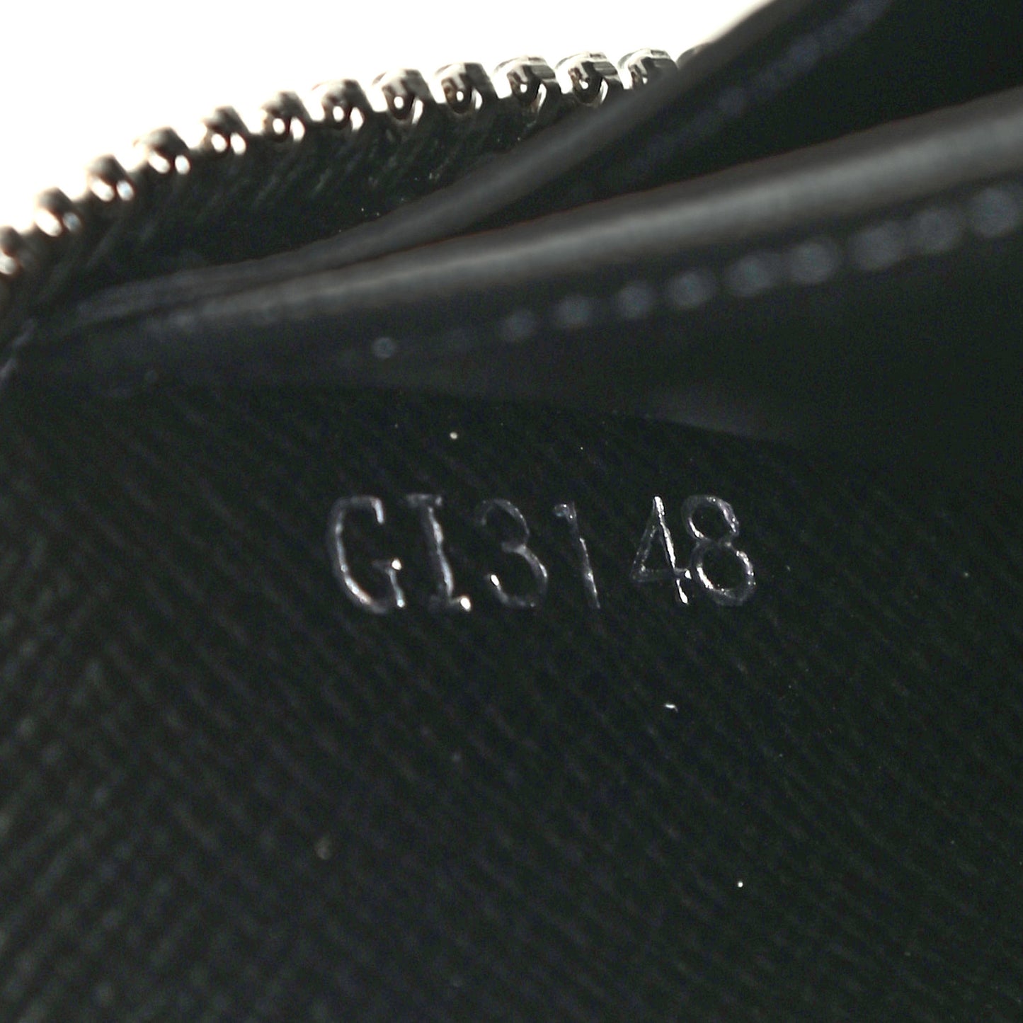 Epi LV Stories Zippy Wallet Black