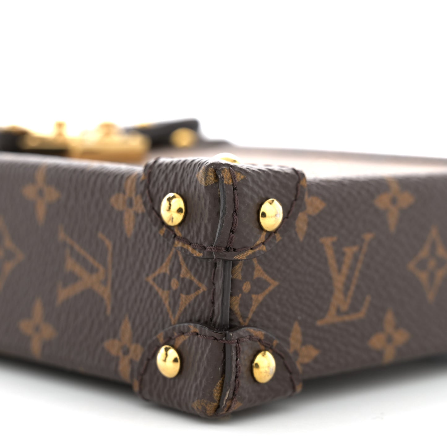 Reverse Monogram Pochette Trunk Verticale