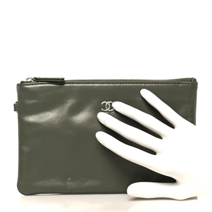 Chanel Shiny Calfskin Chanel 22 Removable Pouch Green 2 of 6