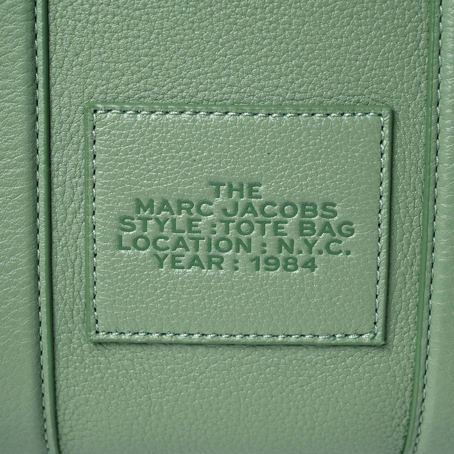 Grained Calfskin Small The Tote Bag Aspen Green