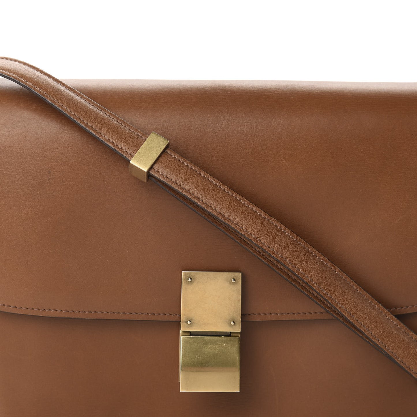 Box Calfskin Medium Classic Box Flap Bag Camel