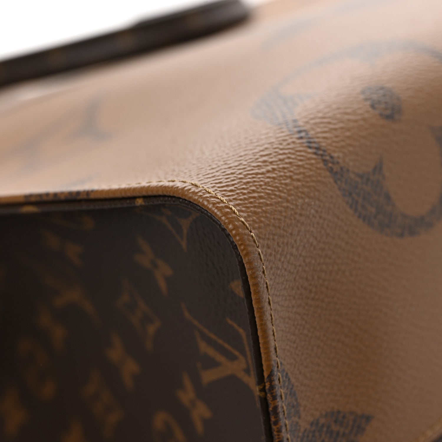 Louis Vuitton Reverse Monogram Giant Onthego GM 9 of 11