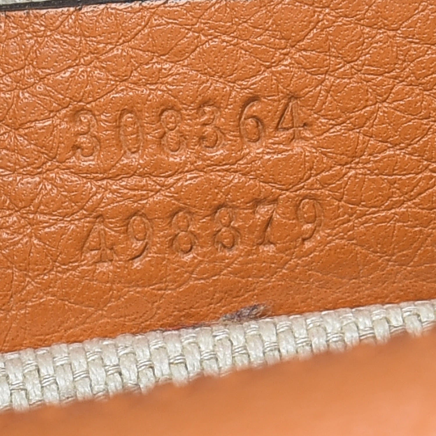 Gucci Pebbled Calfskin Small Soho Disco Bag Curcuma 9 of 17