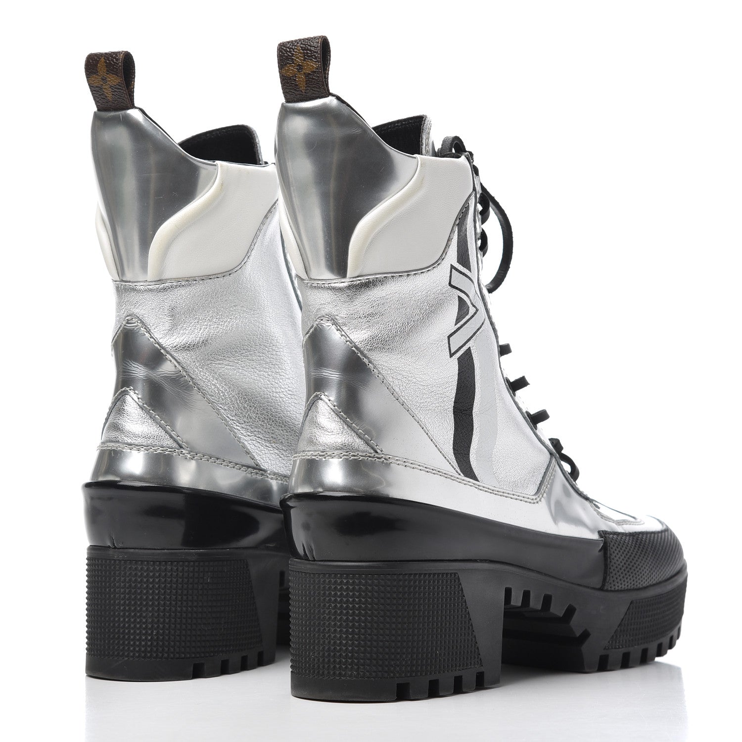Louis Vuitton Patent Calfskin Spaceship Laureate Platform Desert Boots 37.5 Silver 4 of 21