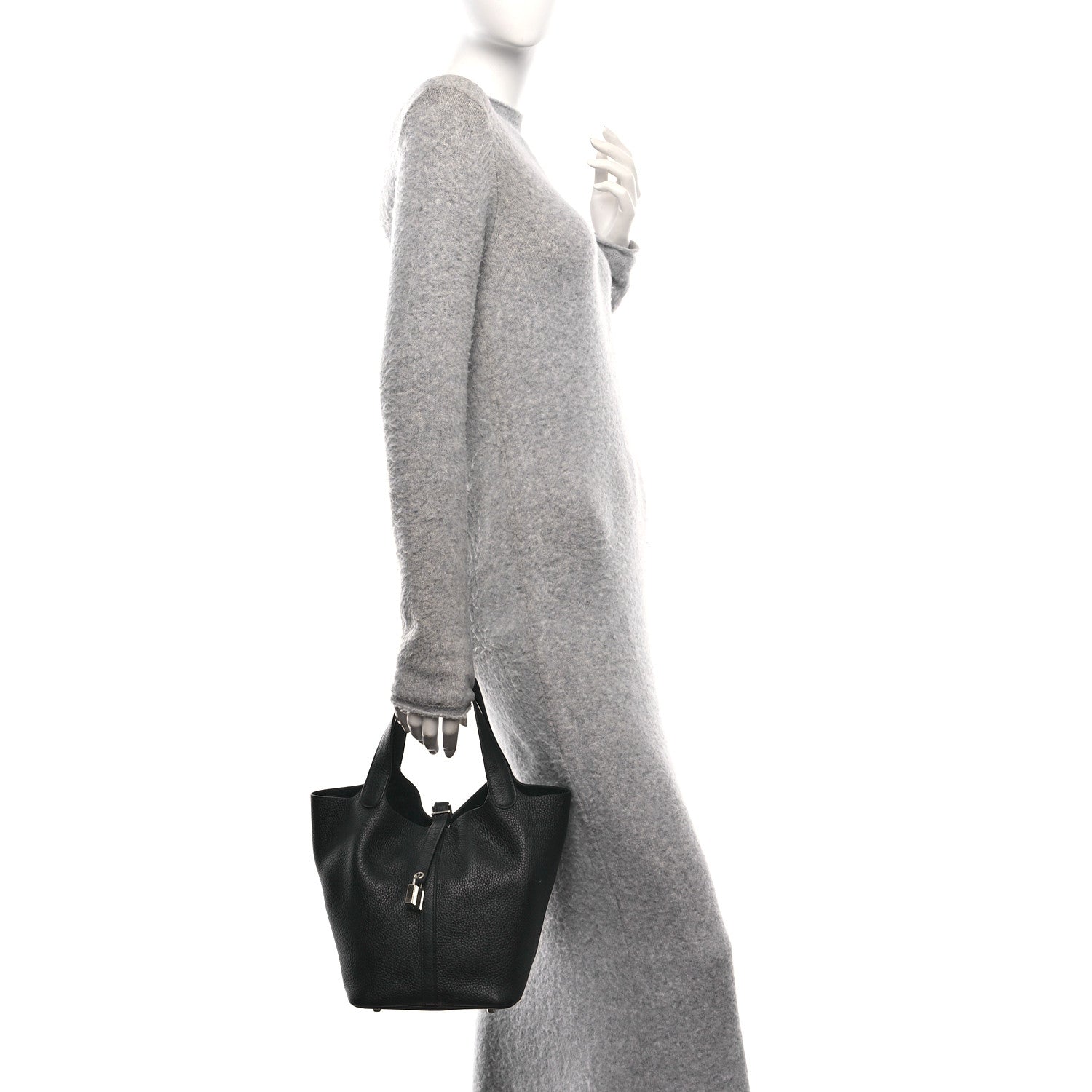 Hermes Taurillon Clemence Picotin Lock 22 MM Black 2 of 12