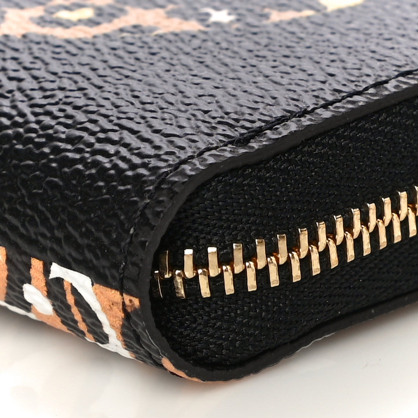 Monogram Giant Jungle Zippy Coin Purse Black