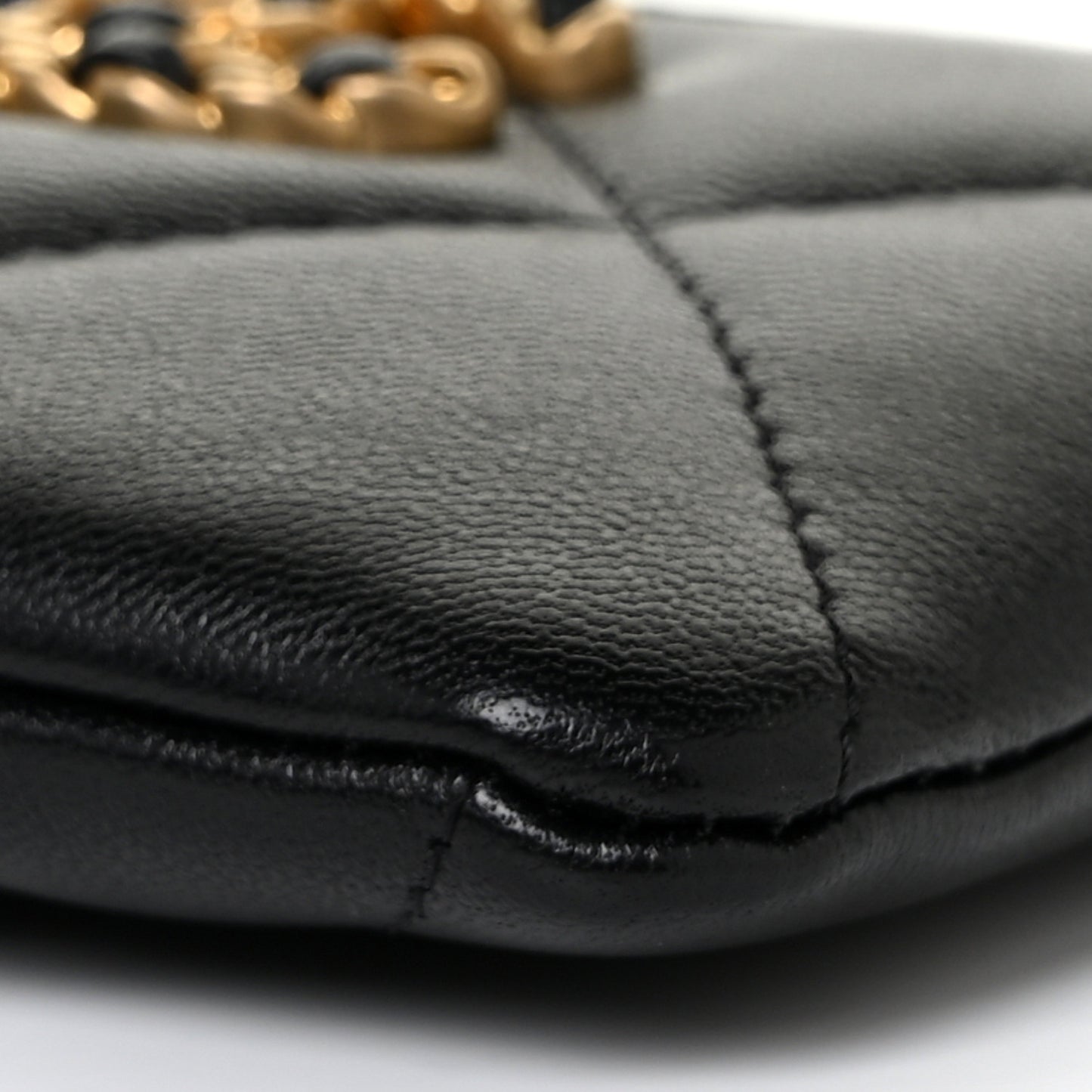 Lambskin Quilted Chanel 19 Zip Card Holder Wallet Black