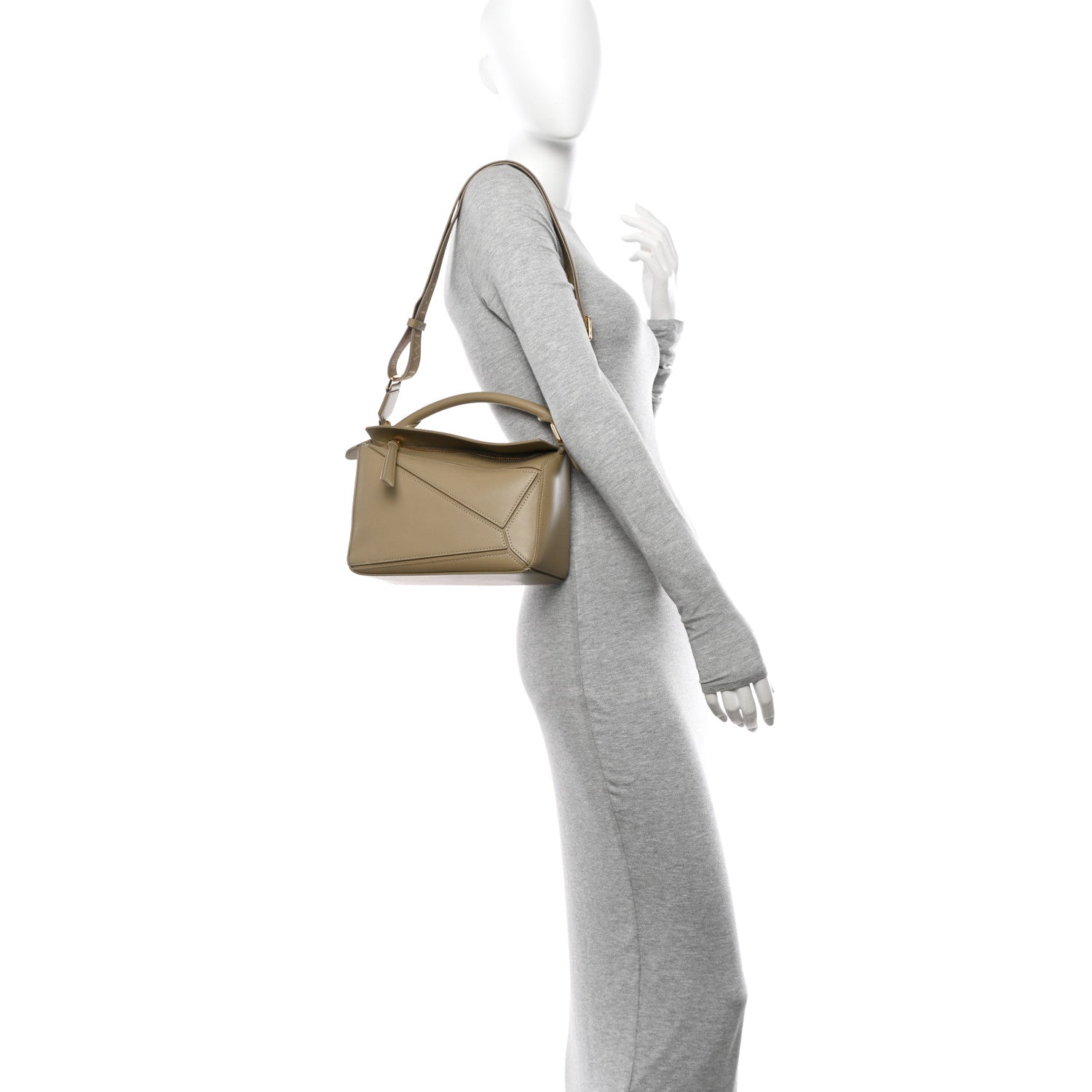 Loewe Calfskin Small Puzzle Bag Artichoke 3 of 11