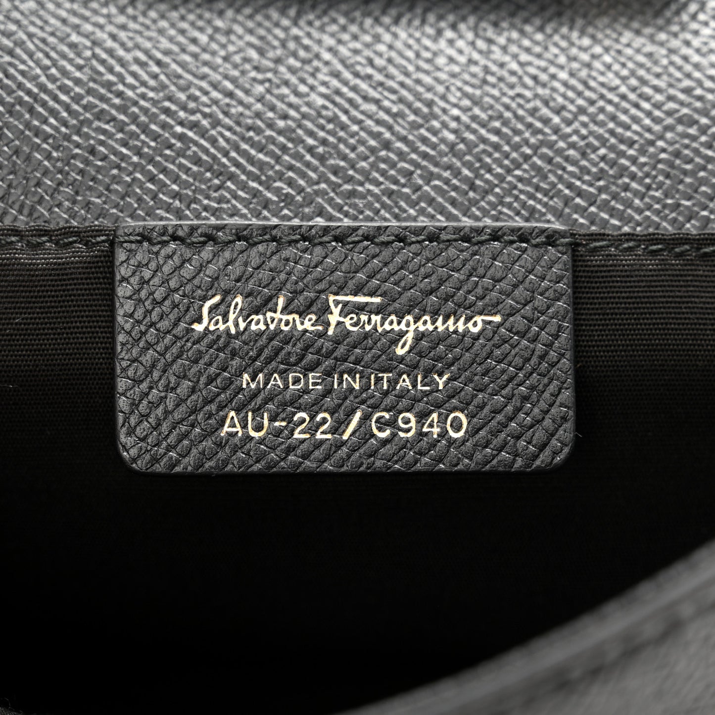 Hammered Calfskin Vara Bow Mini Bag Black
