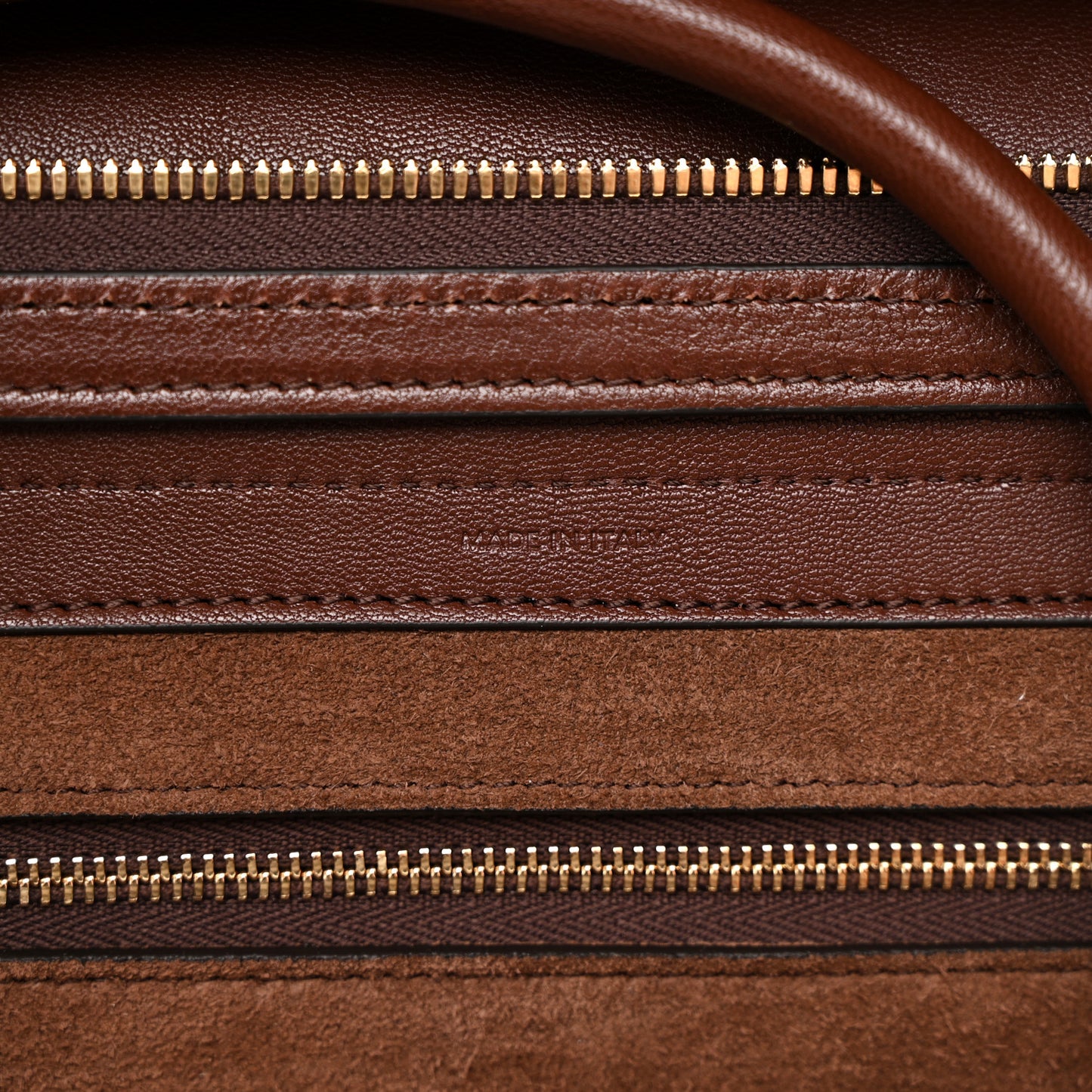 Supple Shiny Lambskin Medium Smiling New Luggage Brick
