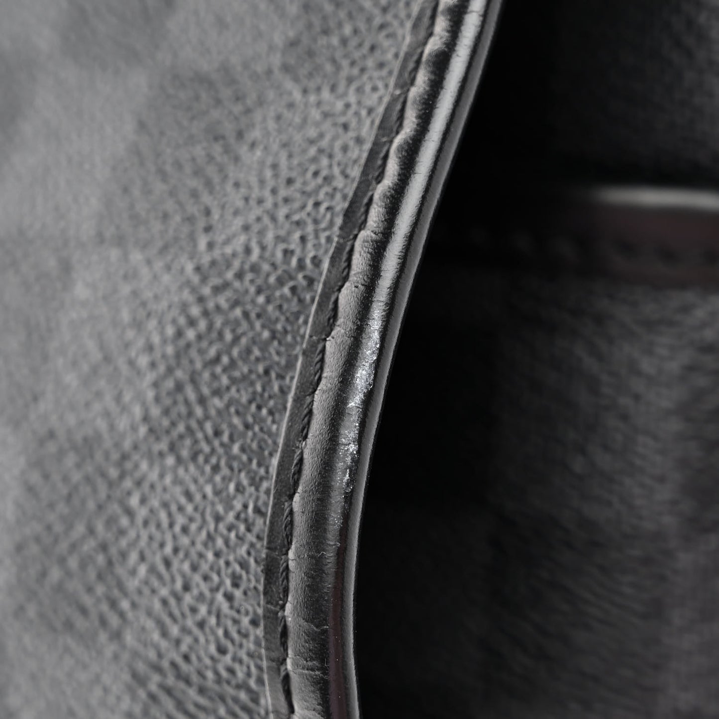 Damier Graphite Daniel
