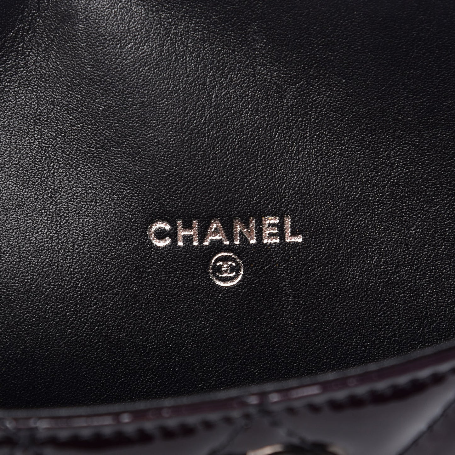 Patent Quilted Brilliant iPad Case Black